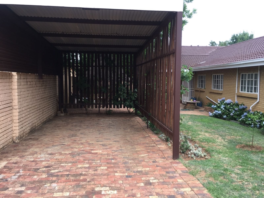 4 Bedroom Property for Sale in Parys Free State